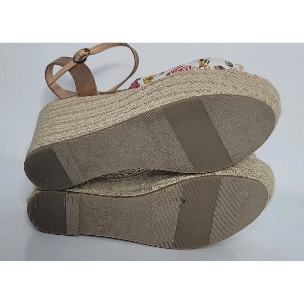 Xhilaration Womens Sandals 9 Twyla Floral Espadrille Platform Jute Wedge Heels